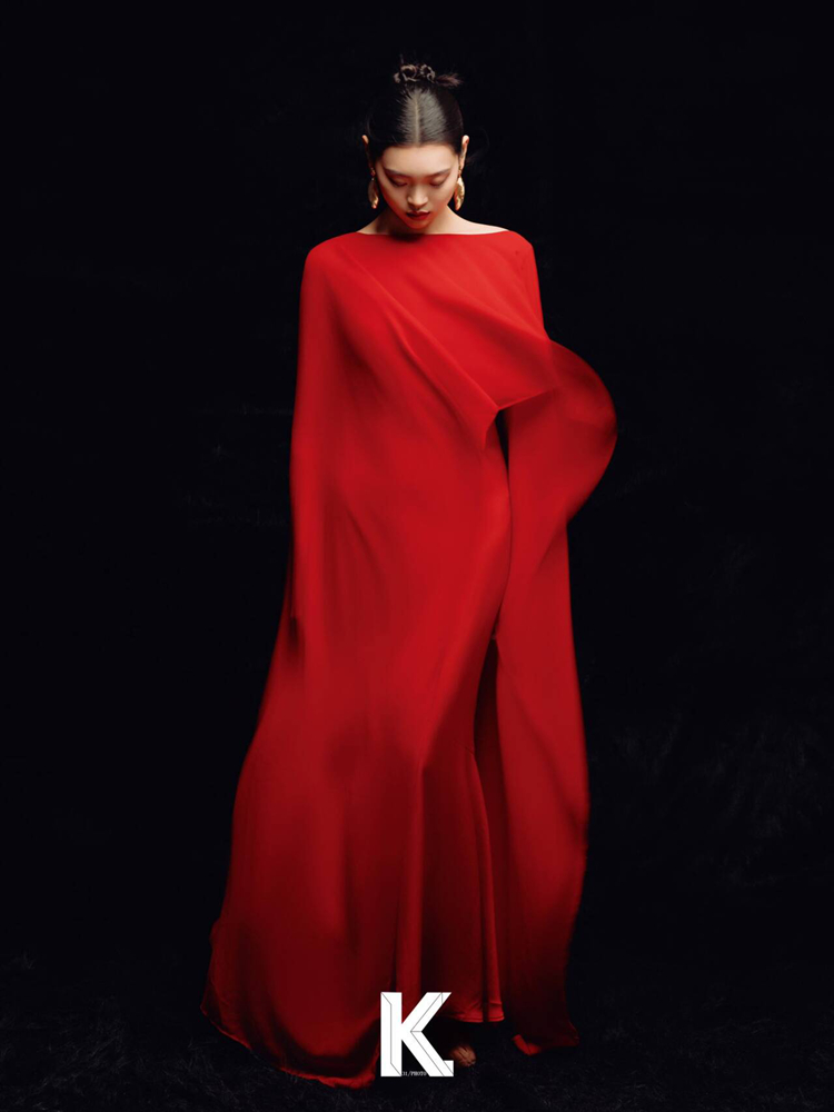 Ethnic Fashion Studio - 2026 Новая модная высококлассная красная ретро-костюмная
