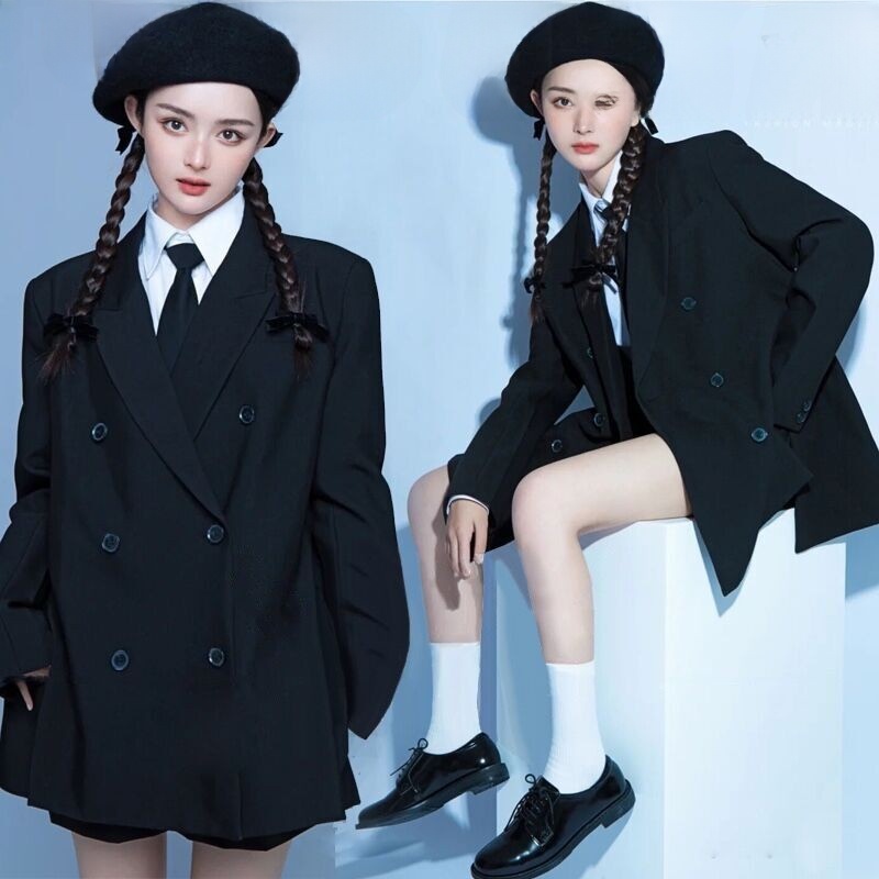 Ethnic Fashion Studio - Новый женский костюм для портретной фотосъемки
